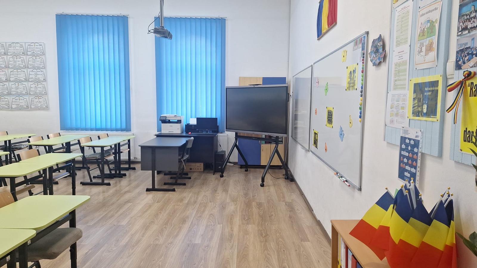 58269b2e64ef34934.72546676